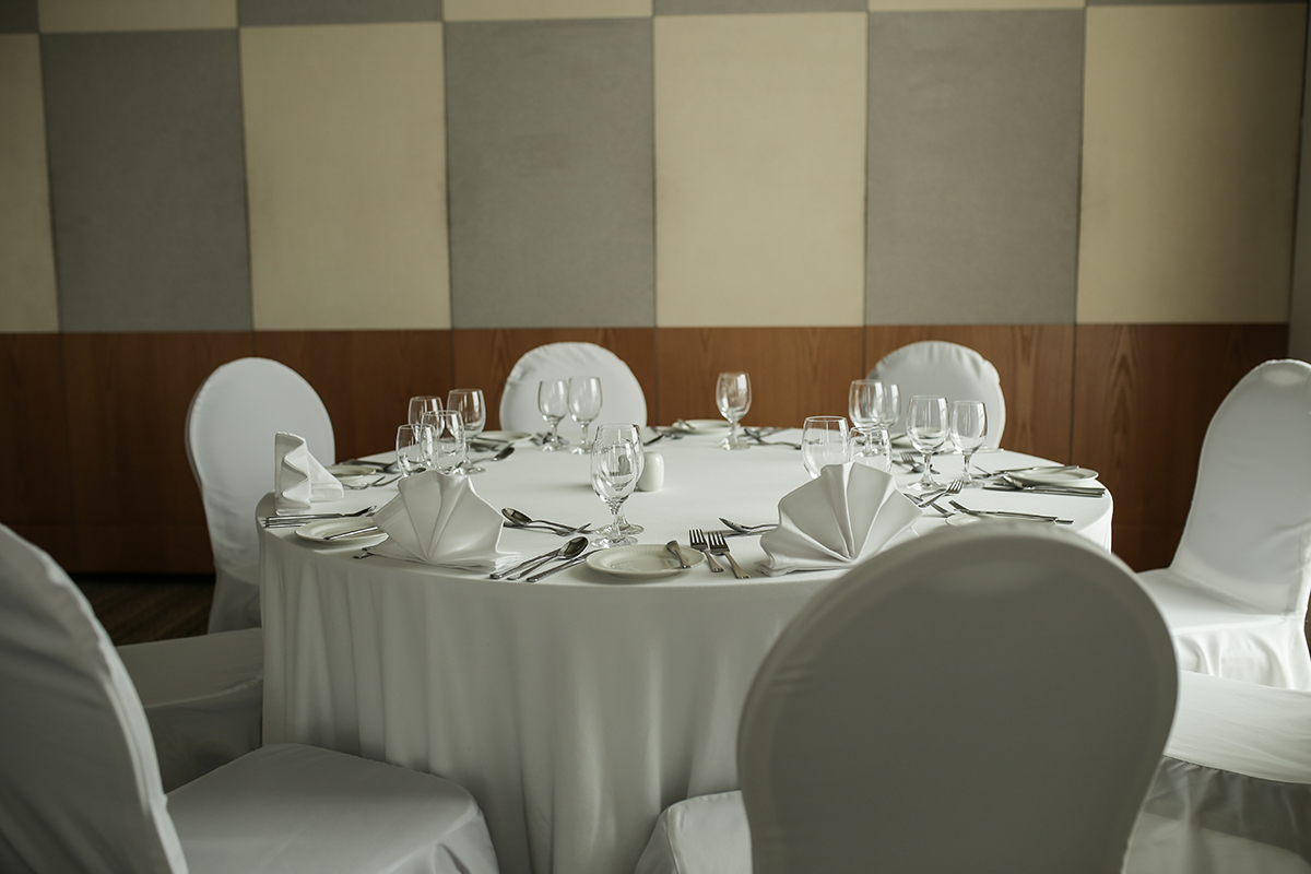 Банкетный зал на свадьбу заказать