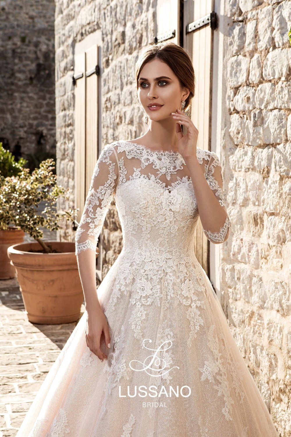 Свадебные платья класса Premium от 27 до 60 000 рублей&nbsp;Свадебный салон HITSVADBA.RU : 