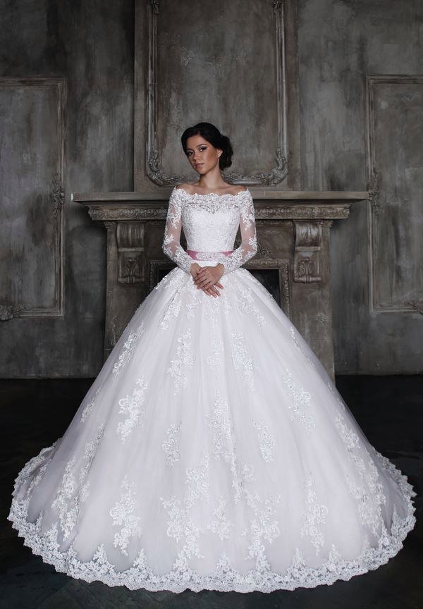 Свадебные платья класса Premium от 27 до 60 000 рублей&nbsp;Свадебный салон HITSVADBA.RU : 