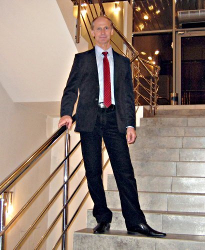 Ведущий(тамада) Андрей Турушев&nbsp;Агентство праздников "Счастливый День" : 