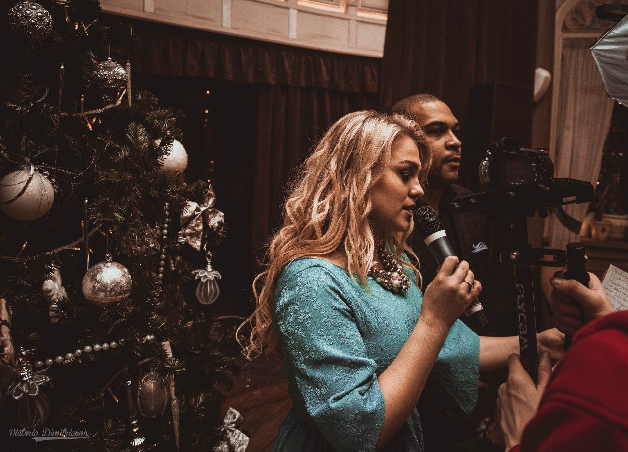 Портфолио&nbsp;Ведущая мероприятий Оля Находка : 