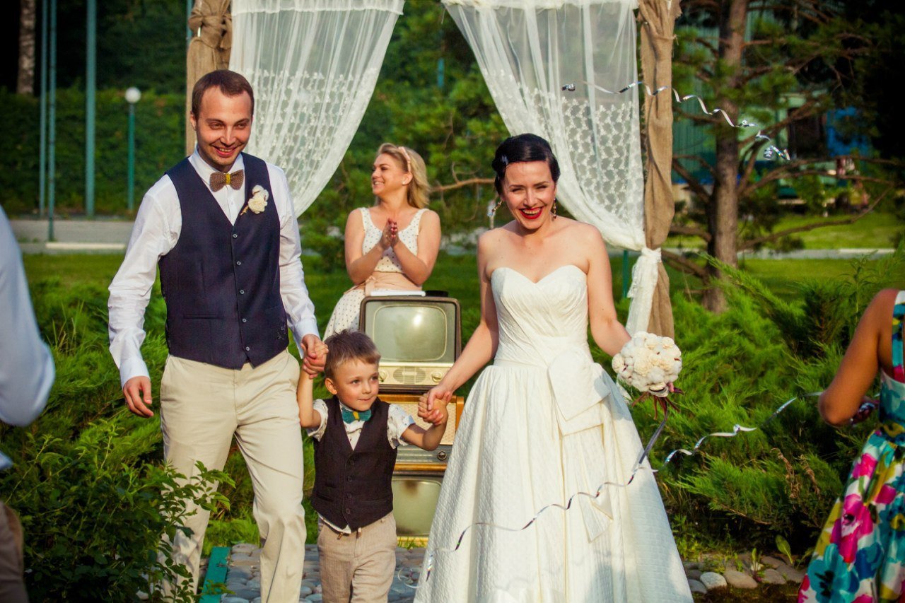 Портфолио&nbsp;Ведущая мероприятий Оля Находка : 