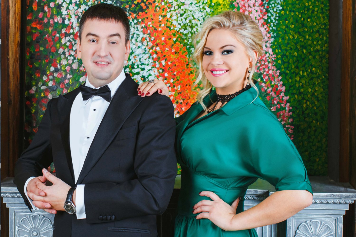 Дуэт ведущих Александр Мадич и Оля Находка&nbsp;Ведущая мероприятий Оля Находка : 