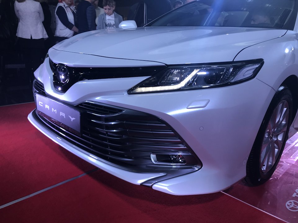 624c875s-960.jpg – Такси VIP-Комфорт TOYOTA CAMRY Самара-Тольятти |  в Самаре - 1 из 7