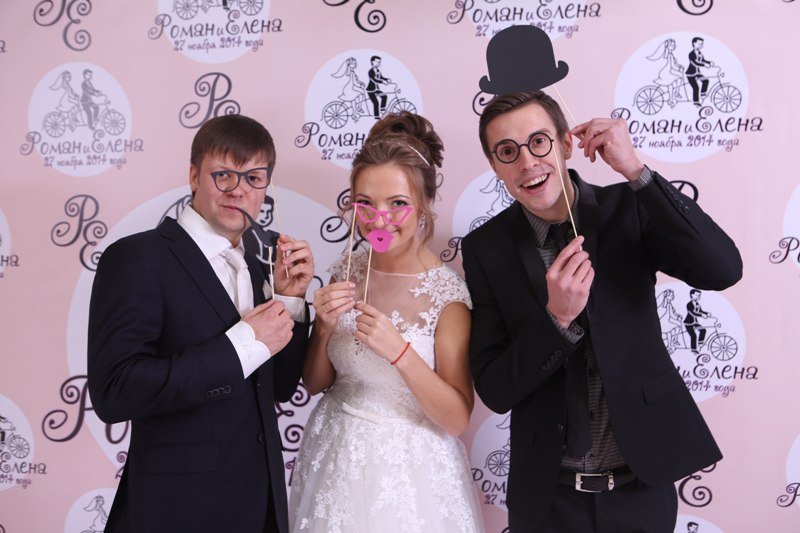 Ведущий свадебных торжеств&nbsp;Ведущий свадебных торжеств Павел Артёмов : 