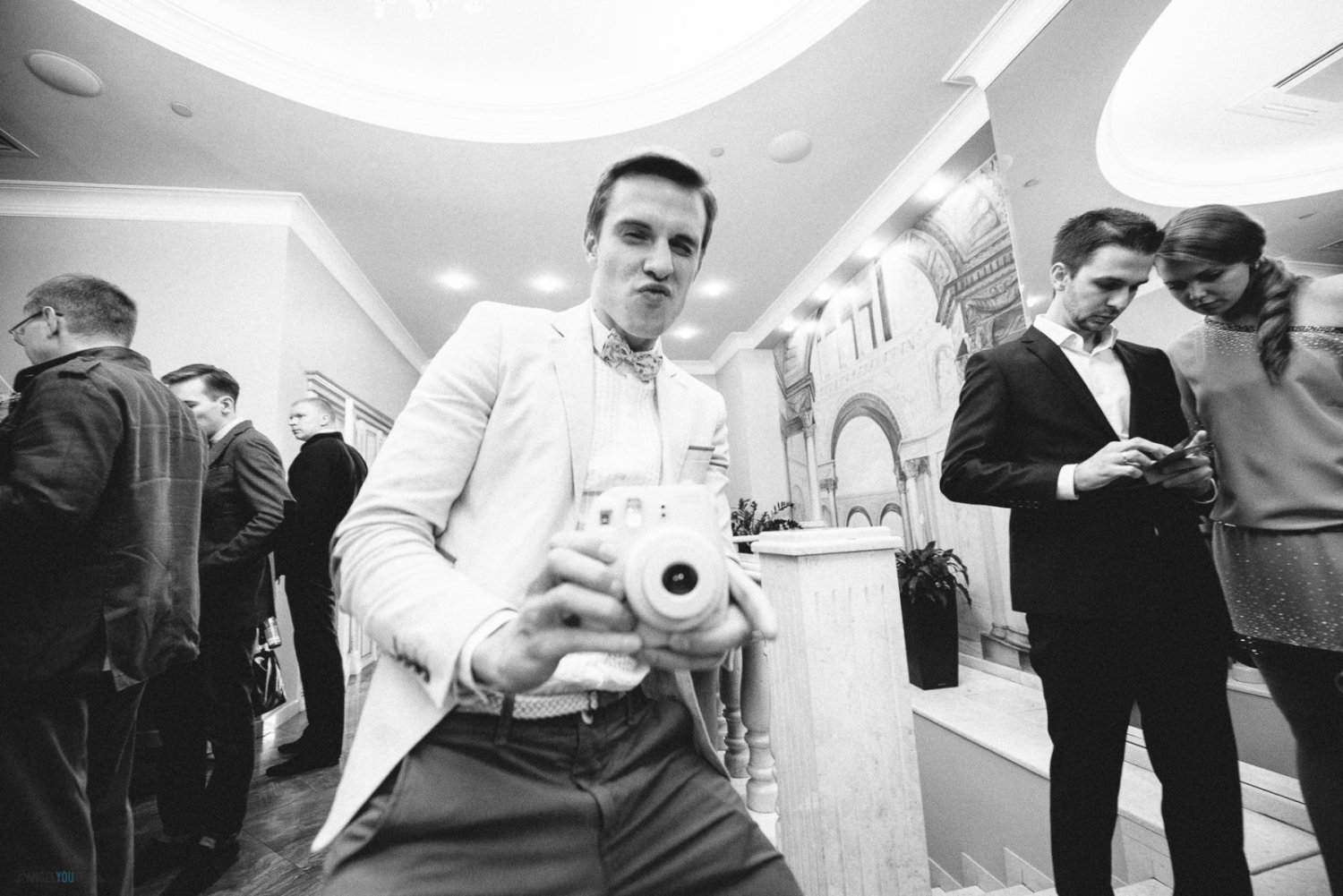 Ведущий свадебных торжеств&nbsp;Ведущий свадебных торжеств Павел Артёмов : 