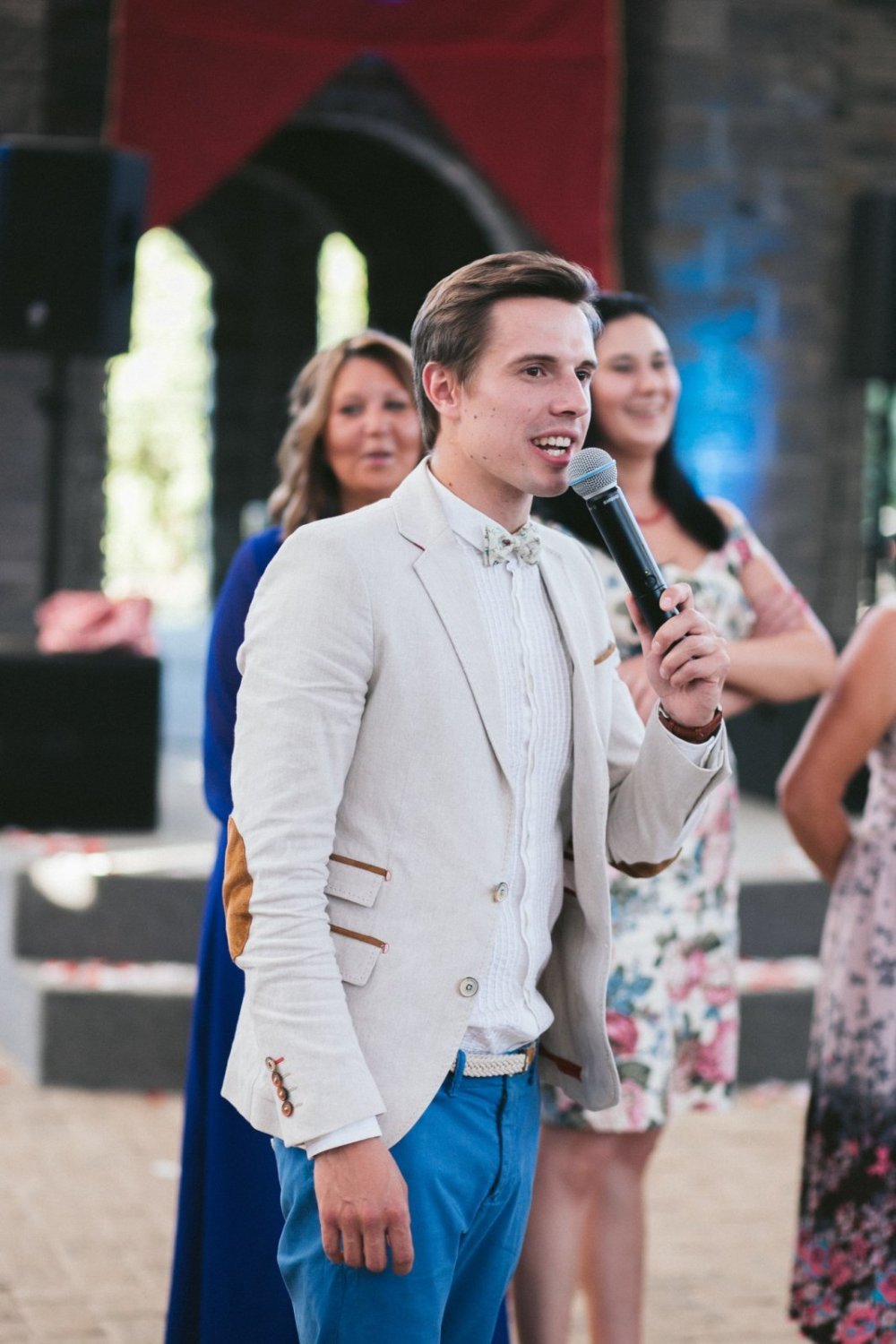 Ведущий свадебных торжеств&nbsp;Ведущий свадебных торжеств Павел Артёмов : 