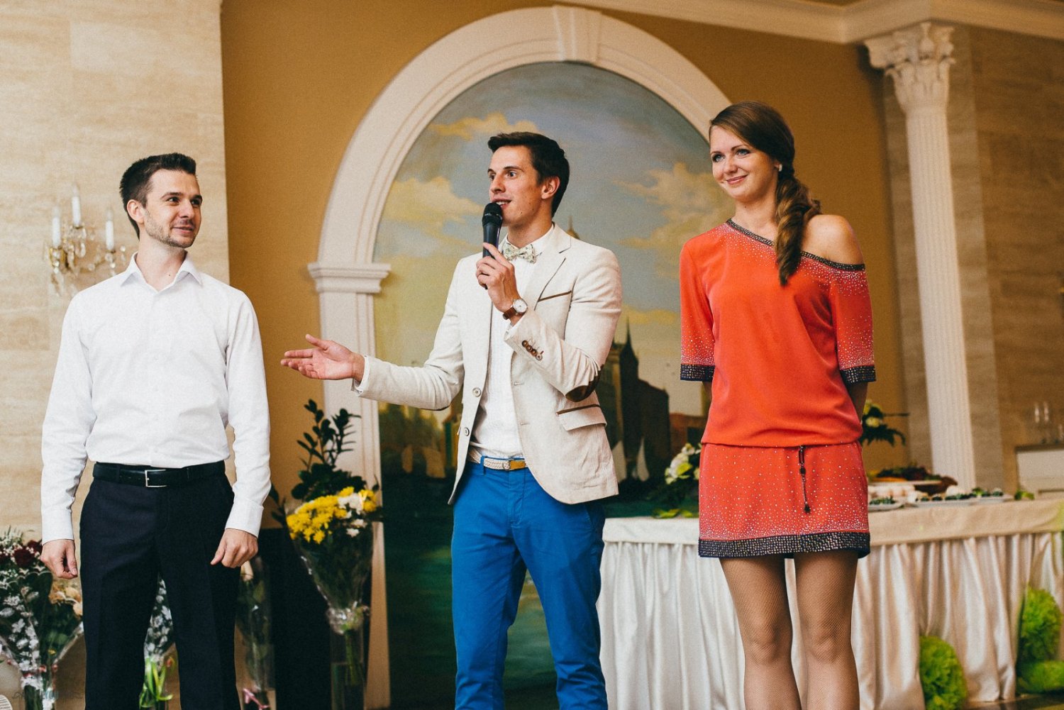 Ведущий свадебных торжеств&nbsp;Ведущий свадебных торжеств Павел Артёмов : 