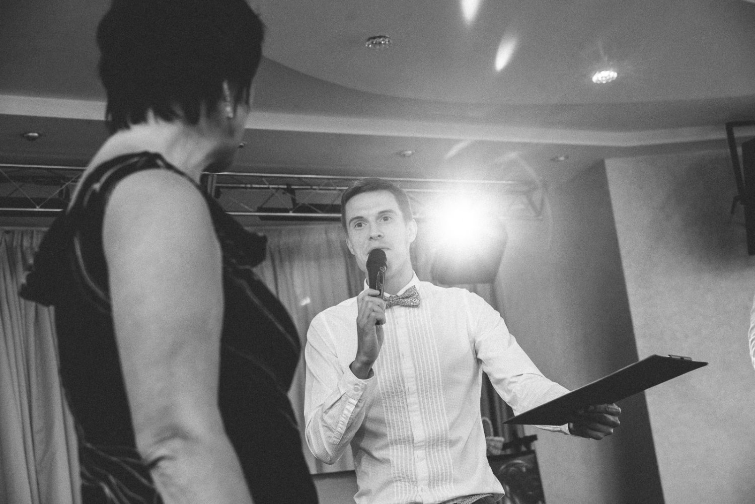 Ведущий свадебных торжеств&nbsp;Ведущий свадебных торжеств Павел Артёмов : 