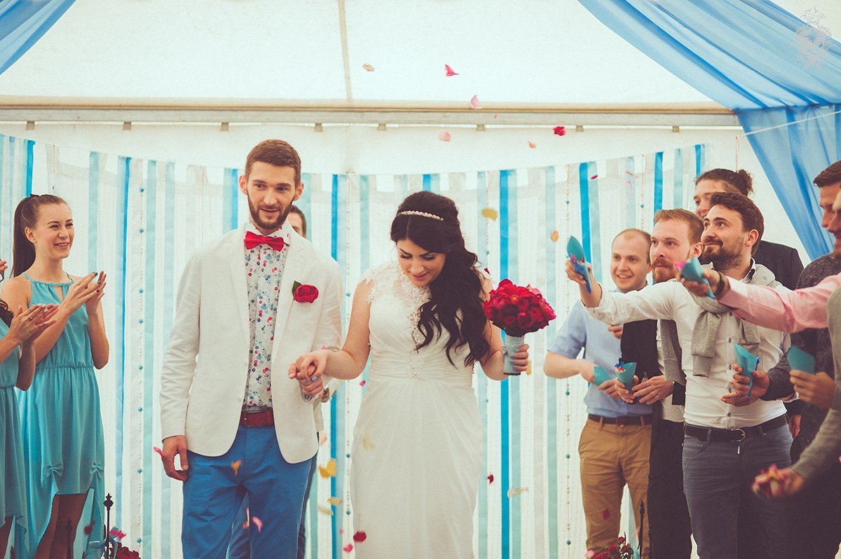 Ведущий свадебных торжеств&nbsp;Ведущий свадебных торжеств Павел Артёмов : 