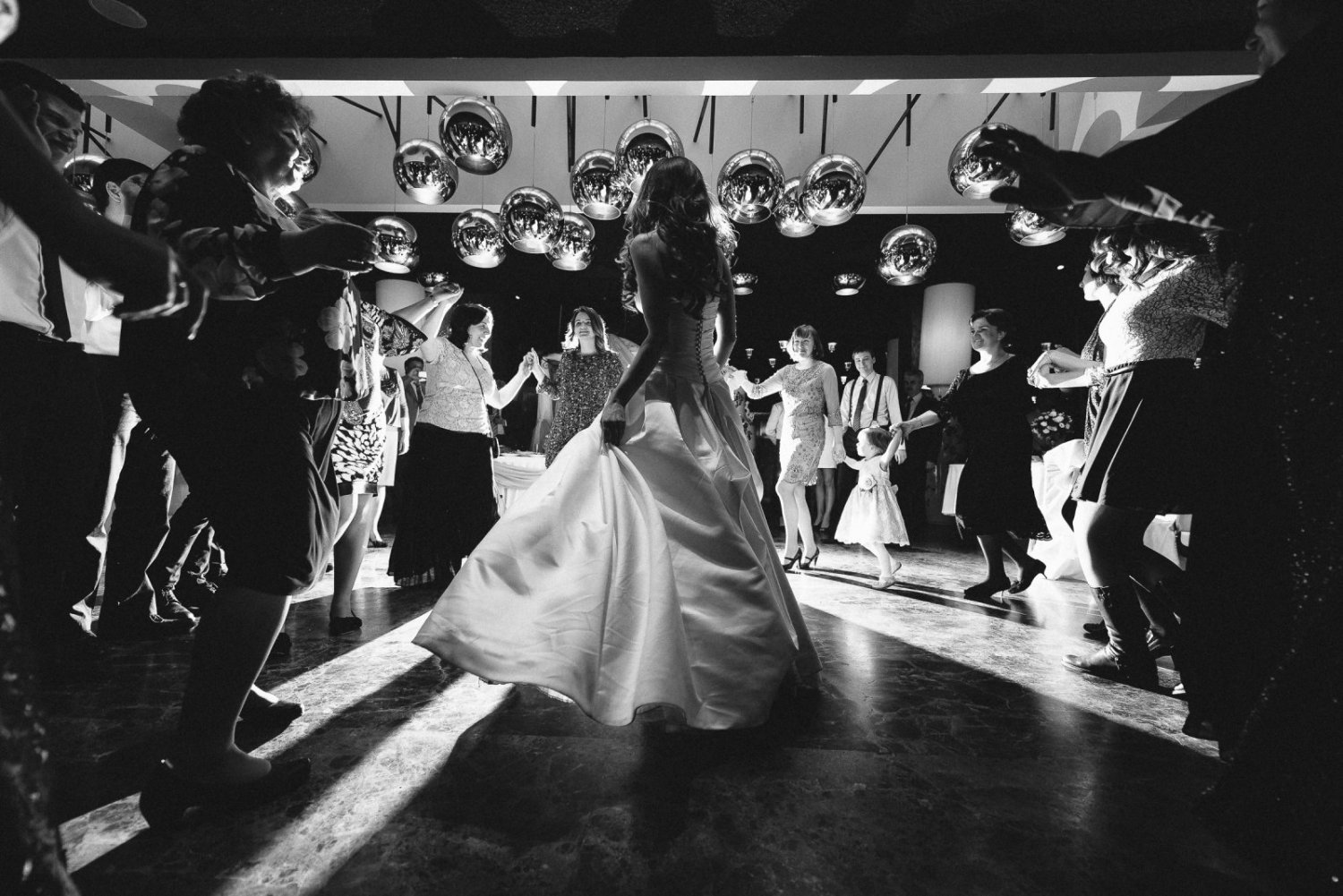 Ведущий свадебных торжеств&nbsp;Ведущий свадебных торжеств Павел Артёмов : 