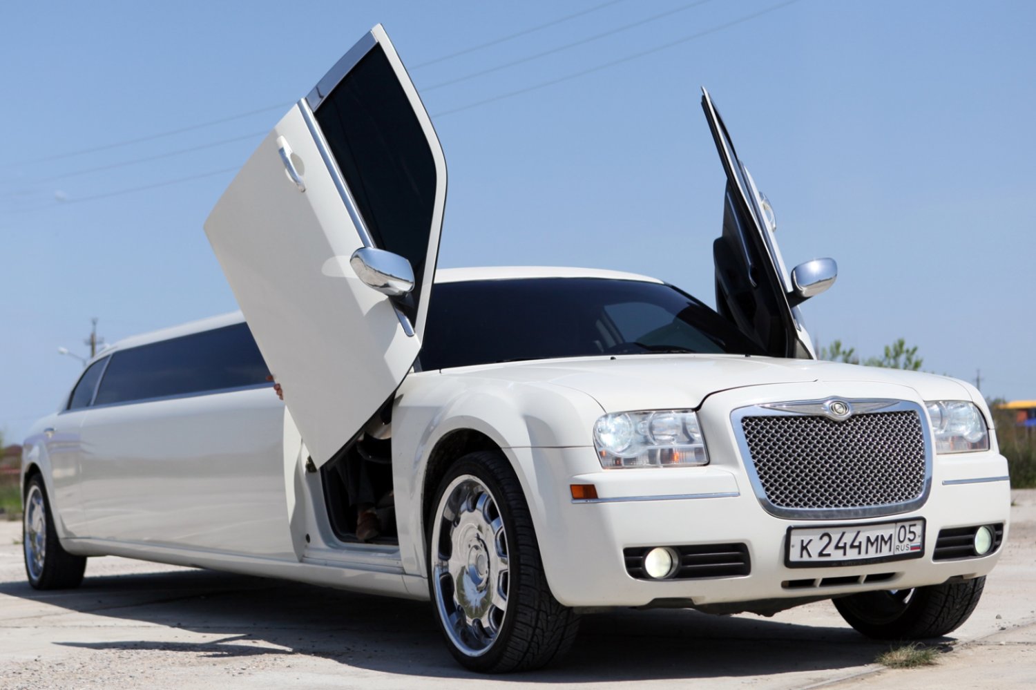 Компания КАРАВАН-СЕРВИС - прокат лимузинов по Северному Кавказу&nbsp;Компания Караван-Сервис : 