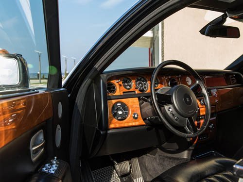 Rolls-Royce Phantom&nbsp;Компания Караван-Сервис : 