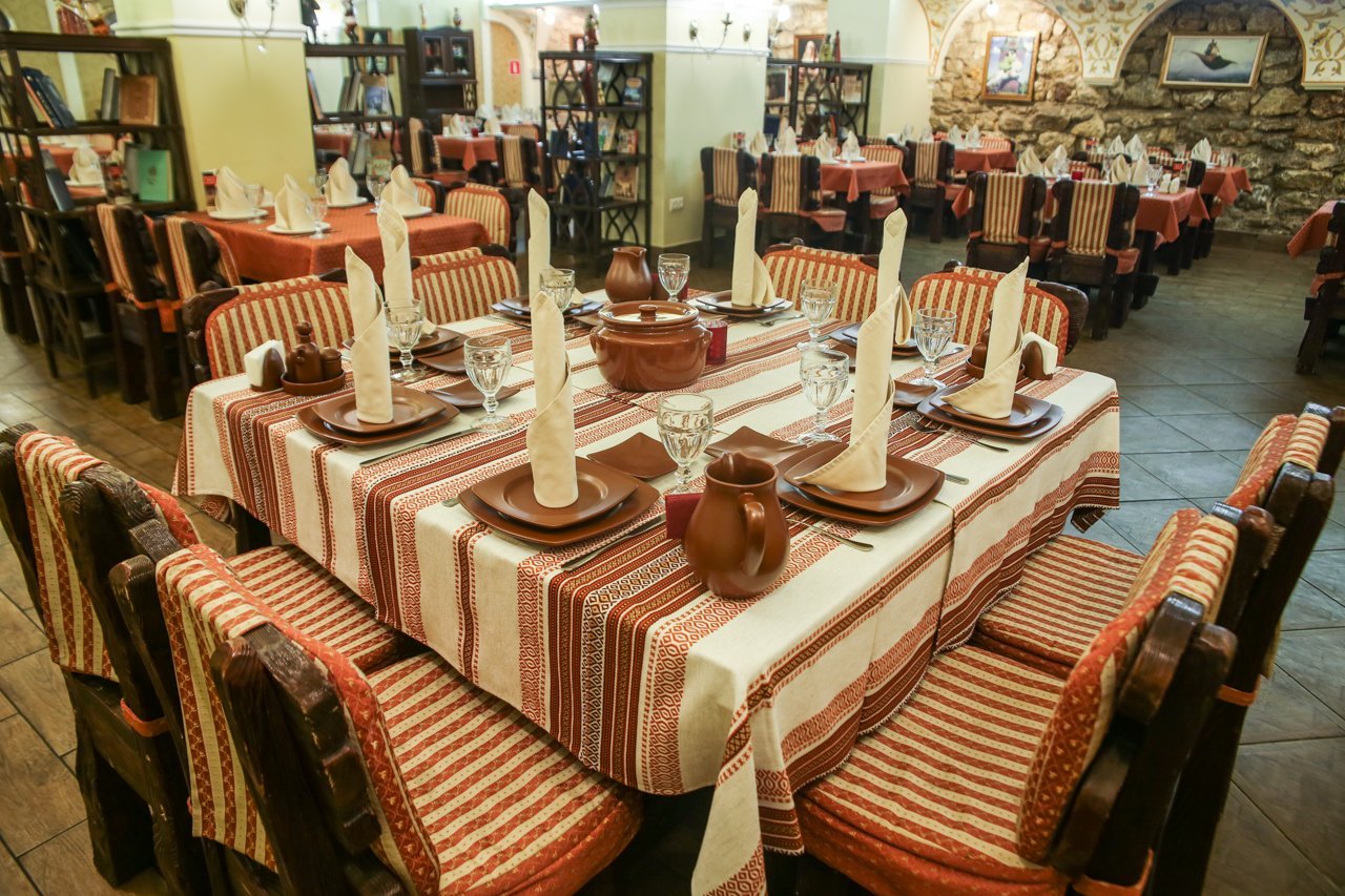 Интерьер&nbsp;Русский ресторан "Добрыня" : 