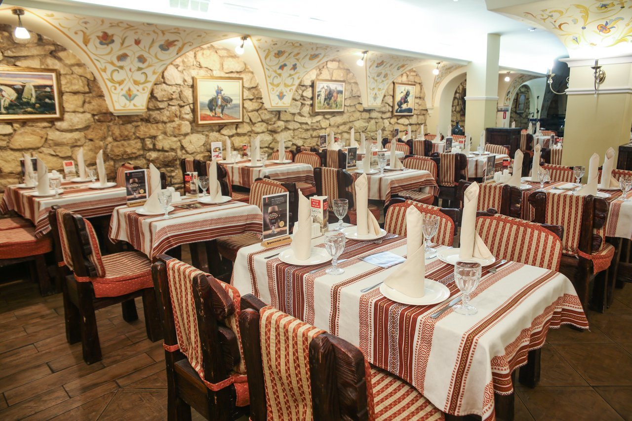 Интерьер&nbsp;Русский ресторан "Добрыня" : 