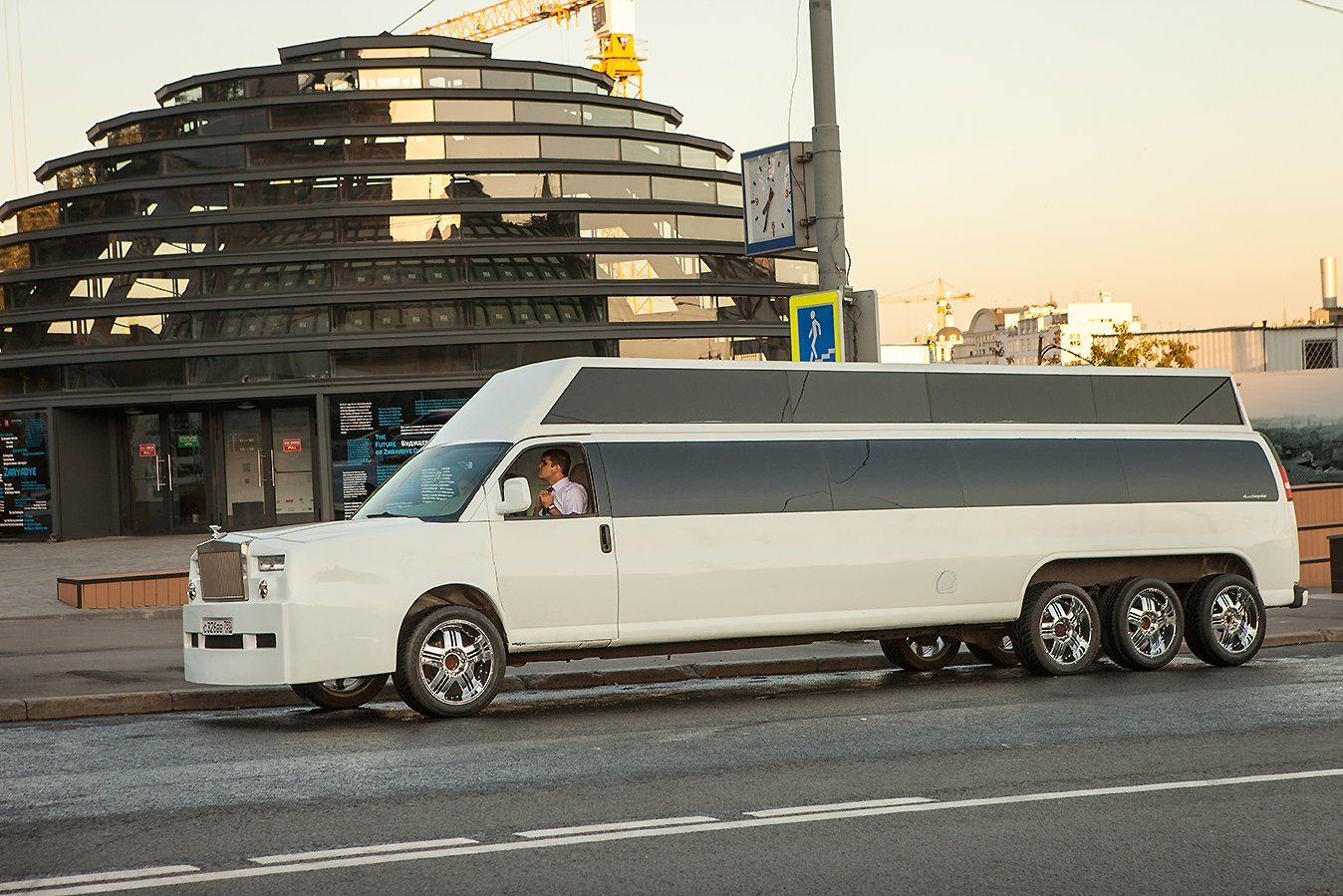 Лимузины&nbsp;Прокат лимузинов : 