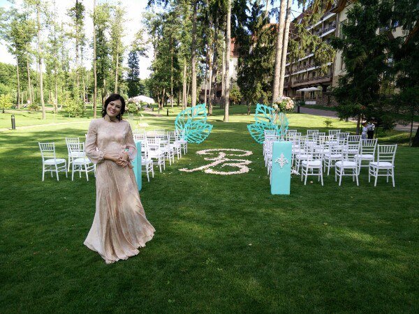 Счастливый&nbsp;Ведущая Алёна Котова : 