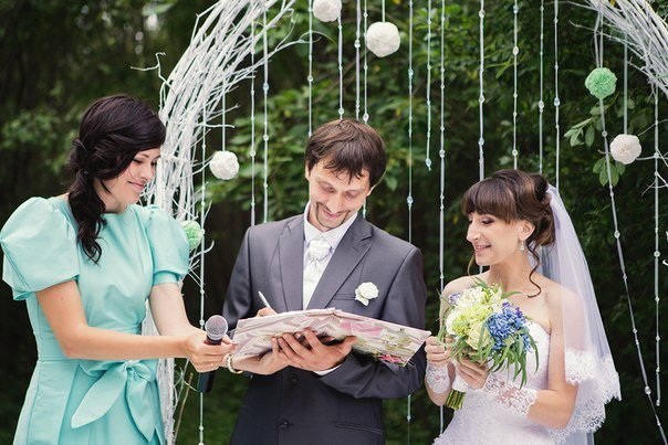 Счастливый&nbsp;Ведущая Алёна Котова : 