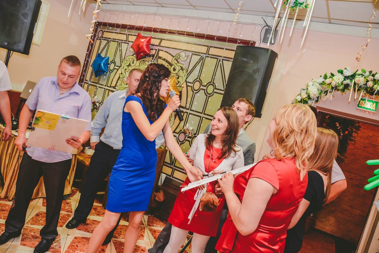 Счастливый&nbsp;Ведущая Алёна Котова : 