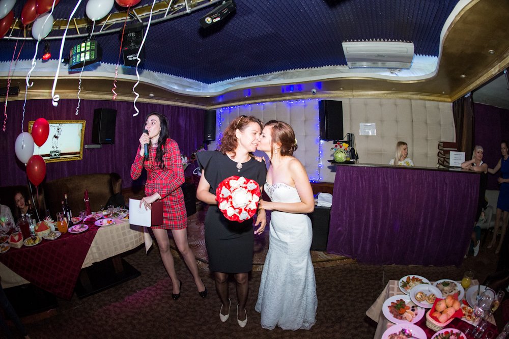 Счастливый&nbsp;Ведущая Алёна Котова : 