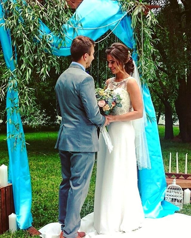 Оформление&nbsp;Ведущая Алёна Котова : 