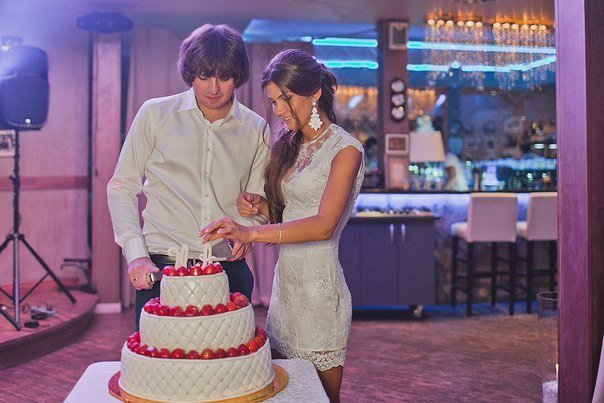 Поющая Ведущая Екатерина Бах 8 926 345 23 92&nbsp;Поющая ведущая Екатерина Бах : 