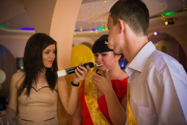 Поющая Ведущая Екатерина Бах 8 926 345 23 92&nbsp;Поющая ведущая Екатерина Бах : 