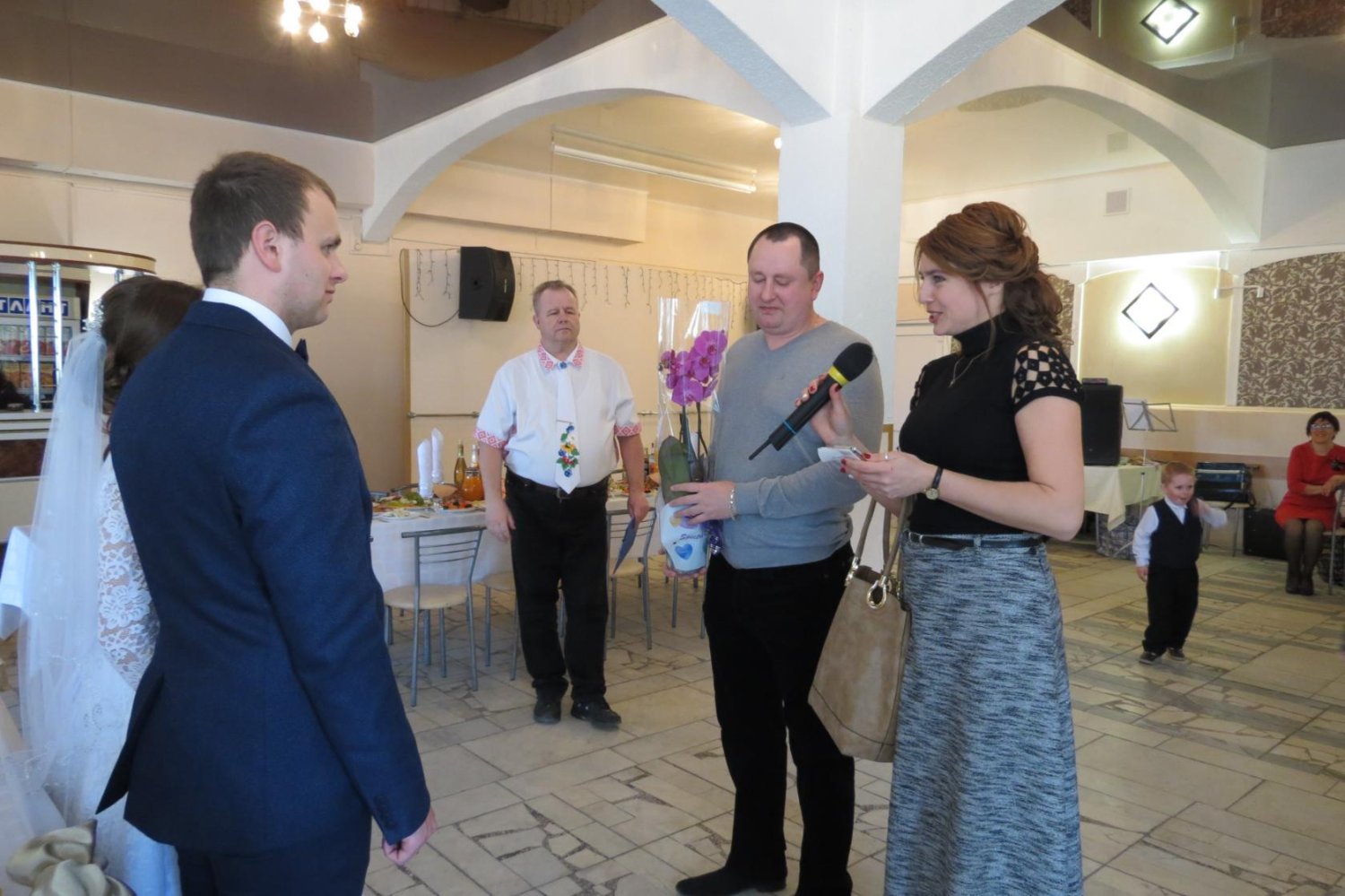 Тамада ведущий музыкант Виктор Заянчковский.&nbsp;Тамада ведущий на свадьбу юбилей крестины корпоративы в Минске и по Беларуси : 