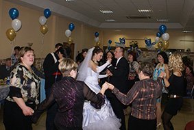 А свадьба пела и плясала!&nbsp;Ведущий и певец Роман Касимов : 