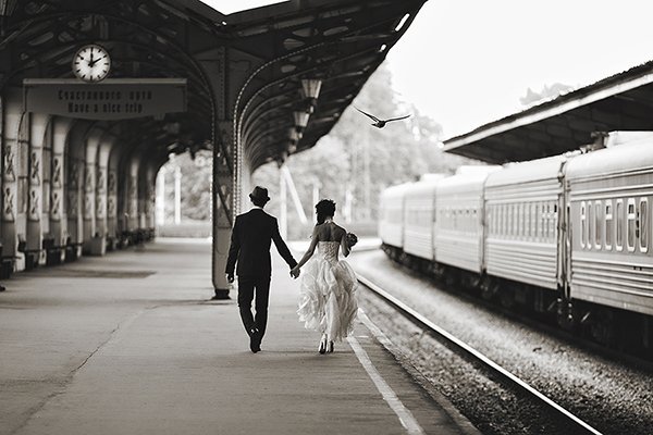 ФОТО-ВИДЕОсъемка свадеб в СПб. Приятные цены. deminvideo.ru&nbsp;Фото-видеосъемка в Петербурге. Deminvideo.ru : 