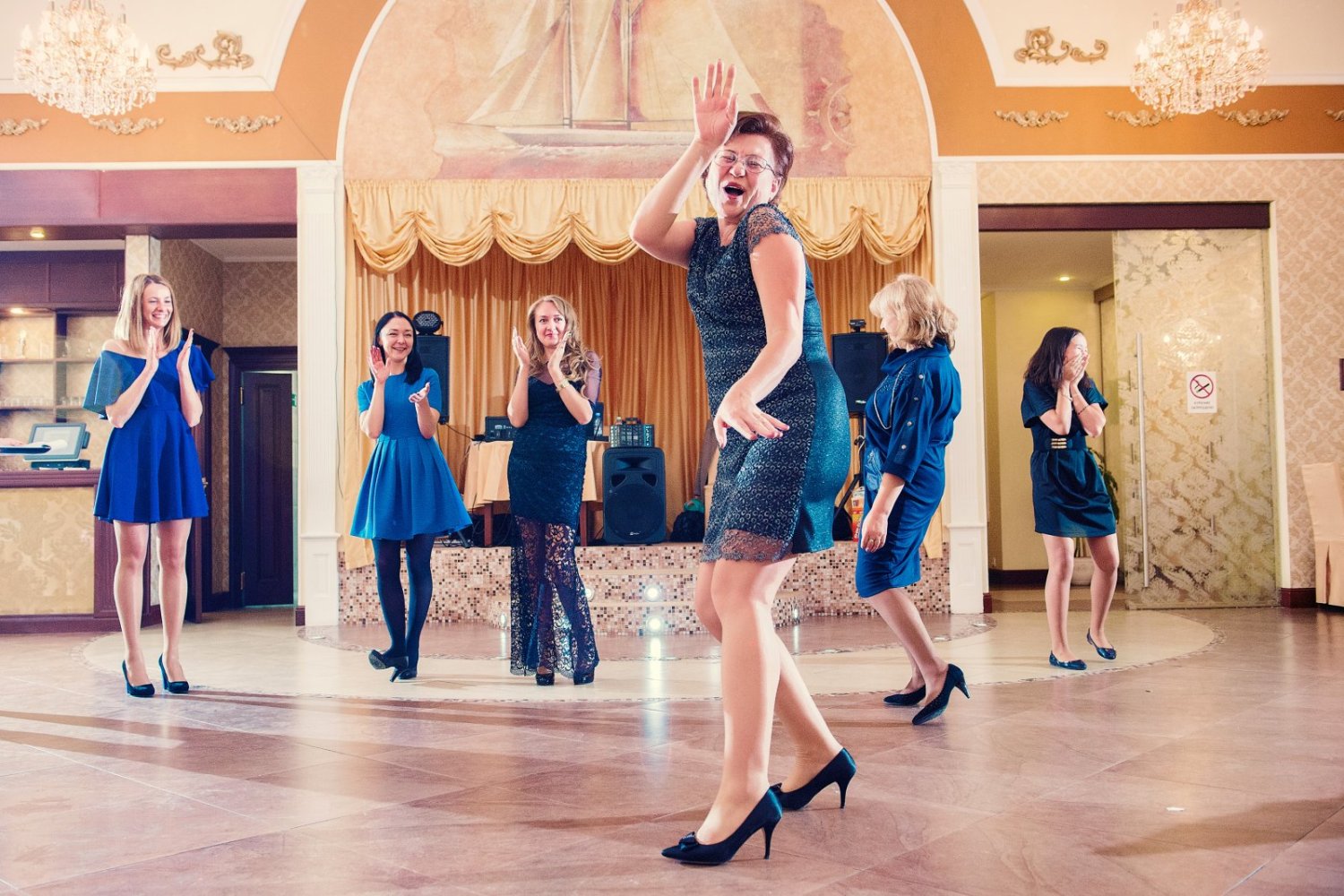 Проведение праздников на любой вкус!&nbsp;Ведущая на свадьбу - Ирина Кошелева : 