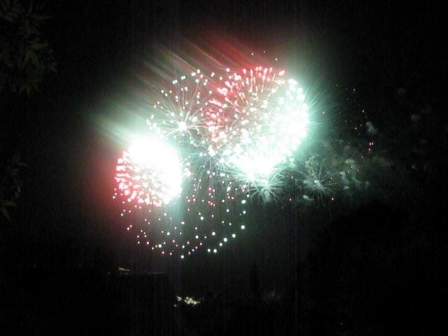 Фото фейерверков&nbsp;Фейерверков и пиротехнические шоу : 