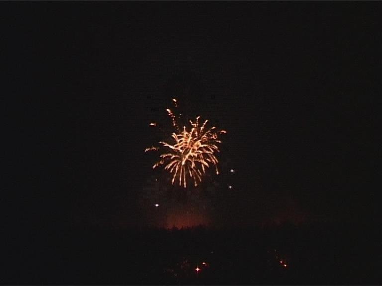 Фото фейерверков&nbsp;Фейерверков и пиротехнические шоу : 