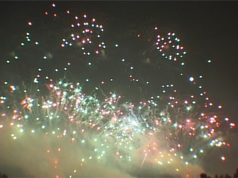 Фото фейерверков&nbsp;Фейерверков и пиротехнические шоу : 