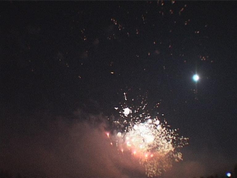 Фото фейерверков&nbsp;Фейерверков и пиротехнические шоу : 