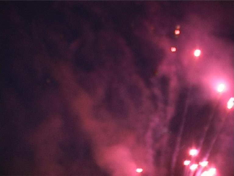 Фото фейерверков&nbsp;Фейерверков и пиротехнические шоу : 