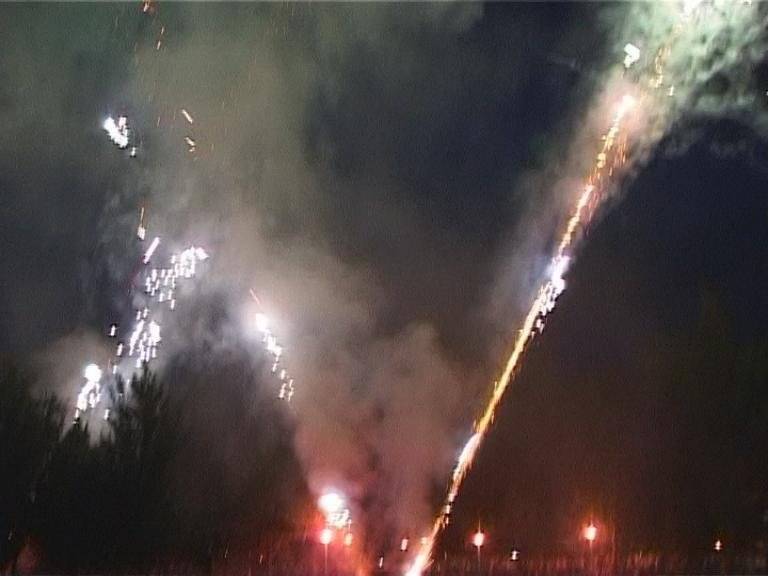 Фото фейерверков&nbsp;Фейерверков и пиротехнические шоу : 