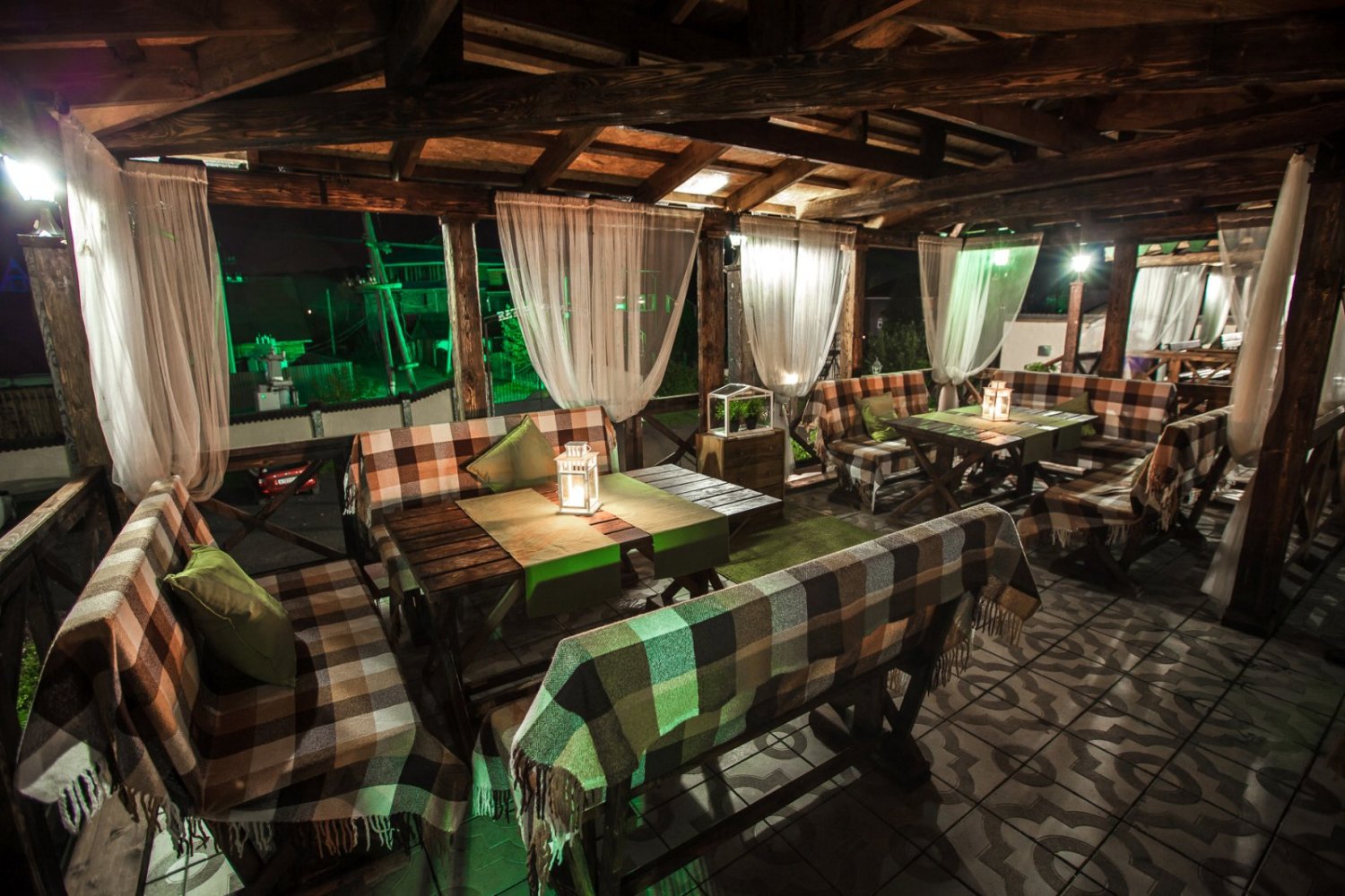 Ресторан&nbsp;Отель-Ресторан "Сар-Герел Алтая" : 