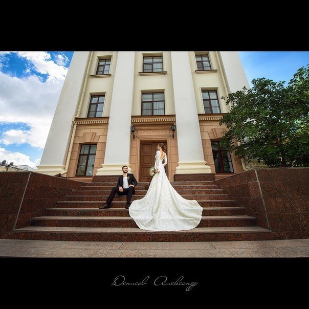 Девушки в наших платьях&nbsp;Мария Мельник : 