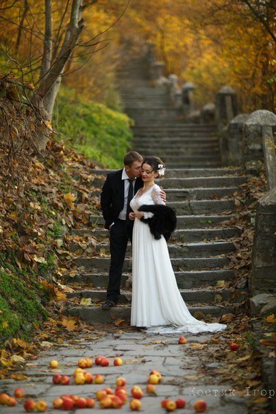 Девушки в наших платьях&nbsp;Мария Мельник : 