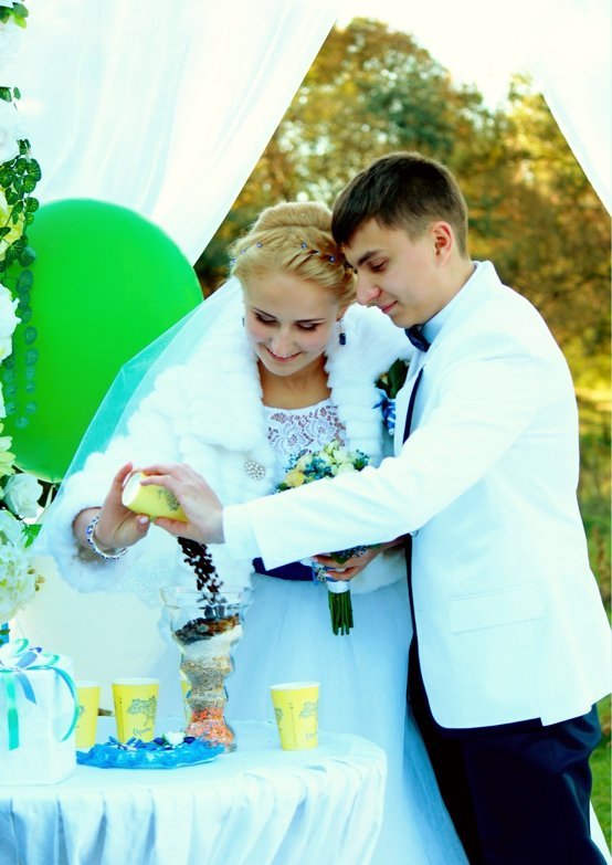 Артём и Елена&nbsp;avia-studio : 