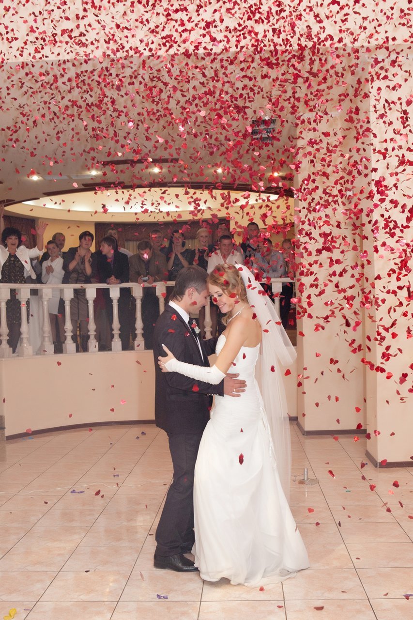 Ведущая Наталья Болдина&nbsp;Ведущая Наталья Болдина : 