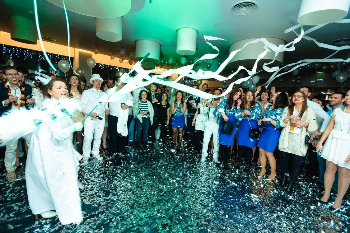 Бумажное шоу&nbsp;Шоу Александра Мура : 