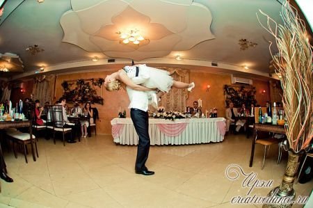 Олеся и Рома – Свадебный распорядитель, хореограф, выездной регистратор Ирэм |  в Москве - 1 из 7