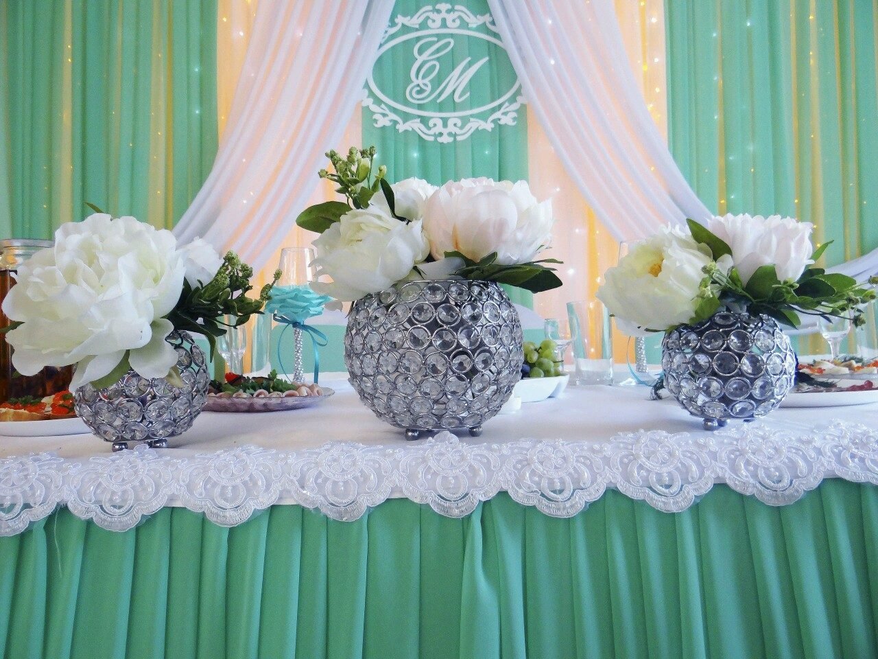 Свадебный фотоальбом&nbsp;Ресторан "Ла-Рошель" г. Ейск, тел.88613222013 : 