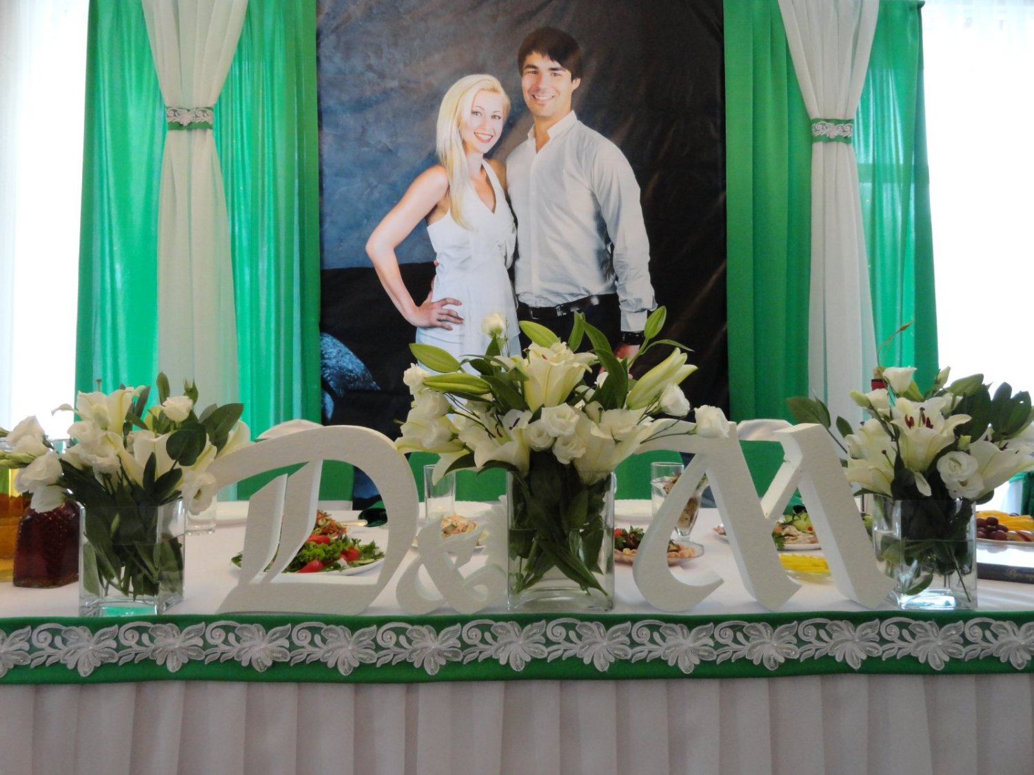 Свадебный фотоальбом&nbsp;Ресторан "Ла-Рошель" г. Ейск, тел.88613222013 : 