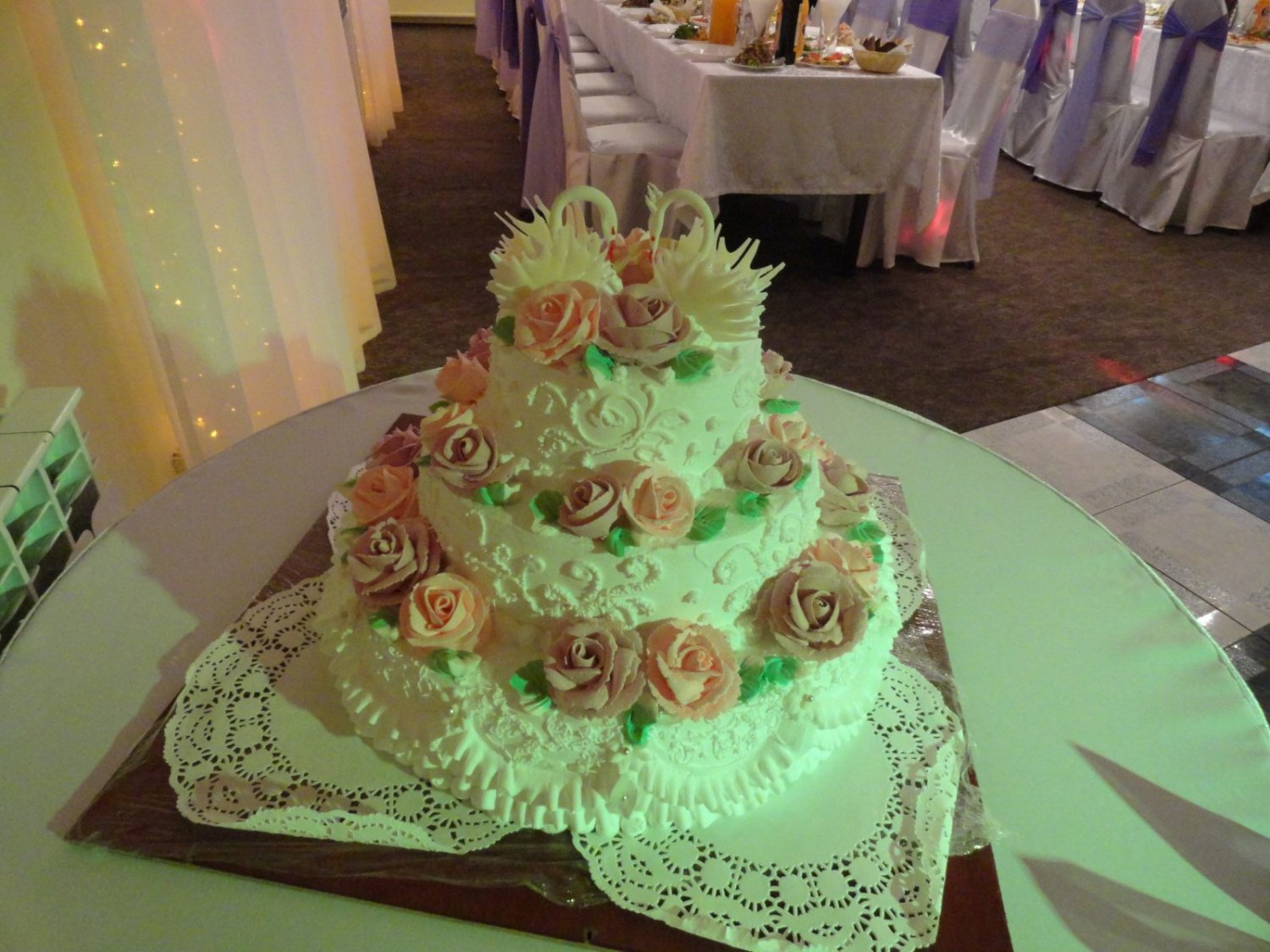 Свадебный фотоальбом&nbsp;Ресторан "Ла-Рошель" г. Ейск, тел.88613222013 : 