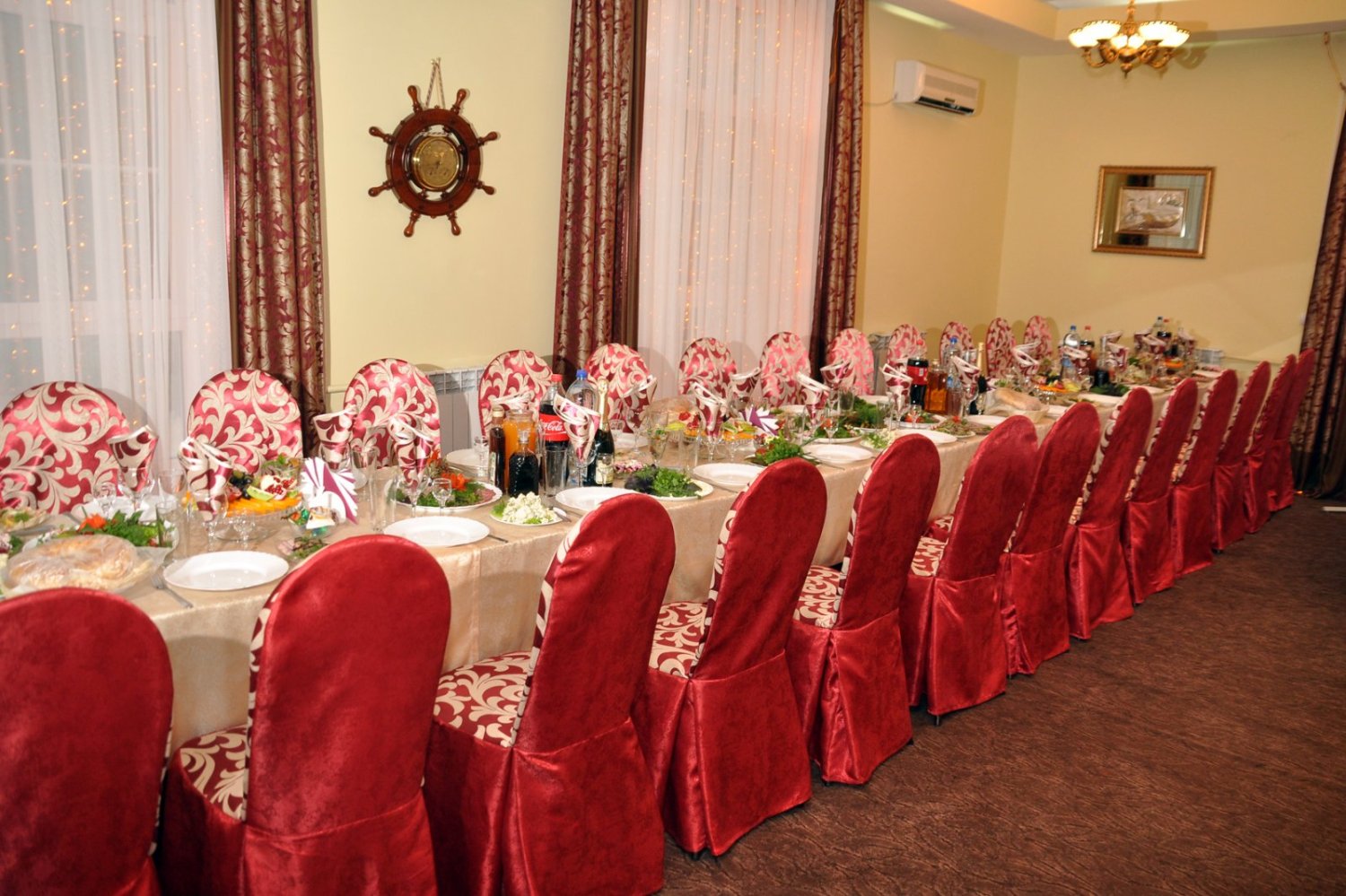 Свадебный фотоальбом&nbsp;Ресторан "Ла-Рошель" г. Ейск, тел.88613222013 : 