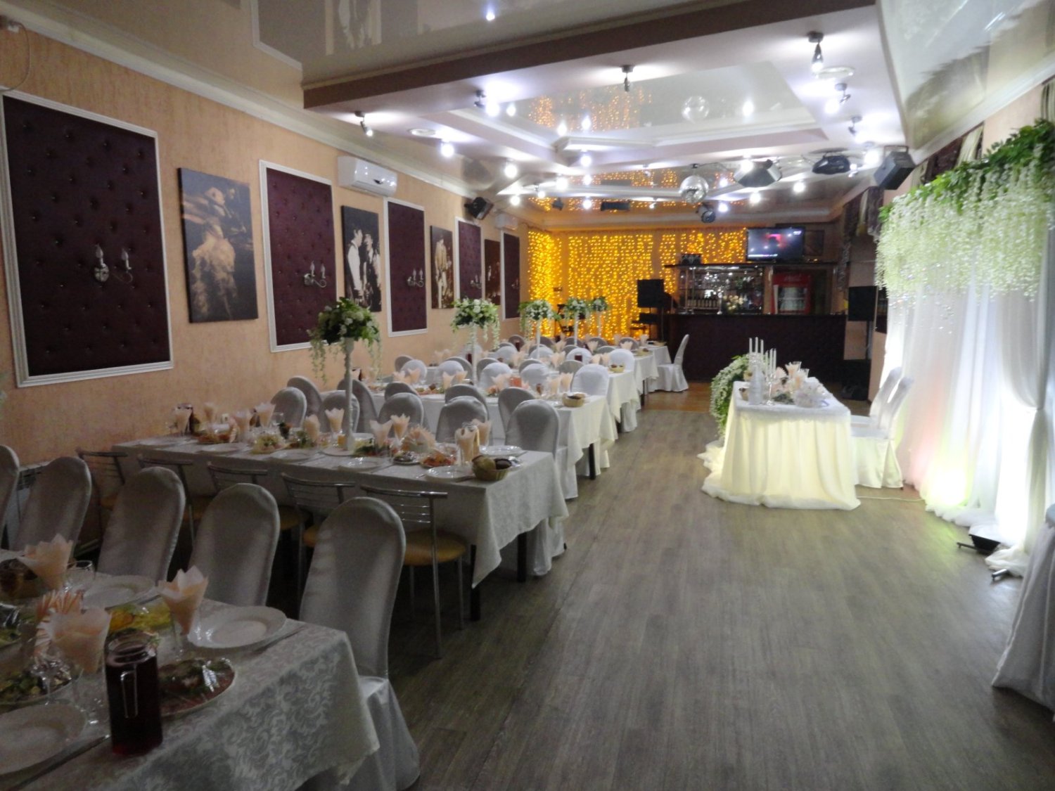 Свадебный фотоальбом&nbsp;Ресторан "Ла-Рошель" г. Ейск, тел.88613222013 : 