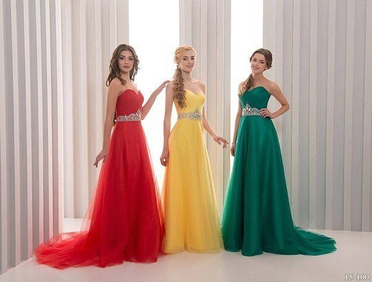 ПРОДАЖА СВАДЕБНЫХ ПЛАТЬЕВ ОТ  12000 ДО  48000 РУБЛЕЙ.&nbsp;СВАДЕБНЫЙ САЛОН "ГЕЛИНА" : 